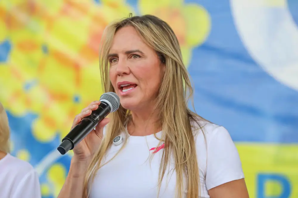 Celina Leão recebe alta e retoma agenda oficial nesta segunda