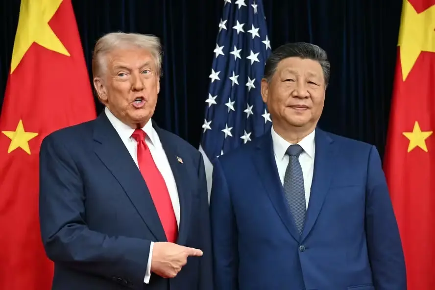 China pede estabilidade global antes de receber Trump