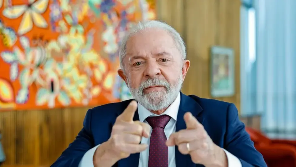 Lula: Ninguém vai meter o bedelho nas eleições