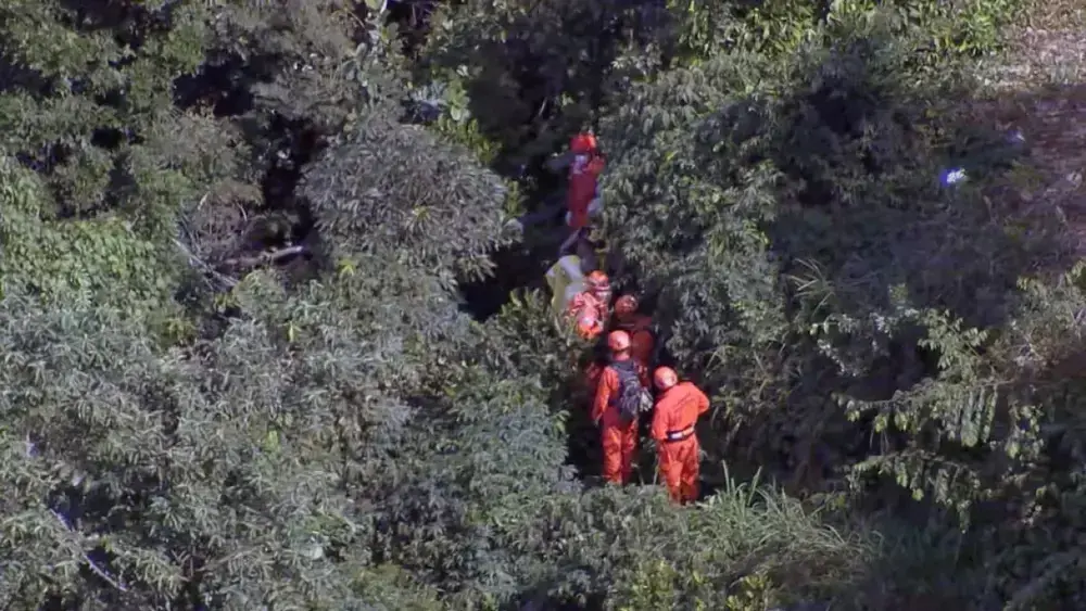 Queda de helicóptero no Rio mata 4, incluindo 3 turistas da mesma família